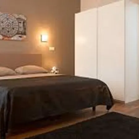 Hotel & Foodbar Atelier 84 Maaseik