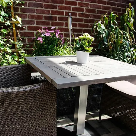 & Foodbar Atelier 84