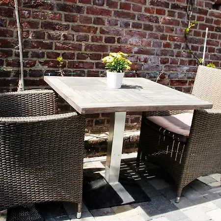 & Foodbar Atelier 84 3* Maaseik