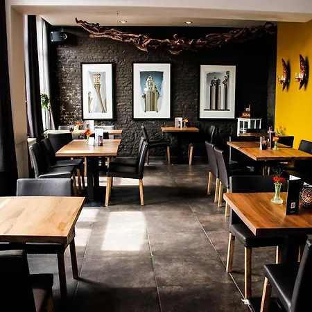 & Foodbar Atelier 84 3* Maaseik
