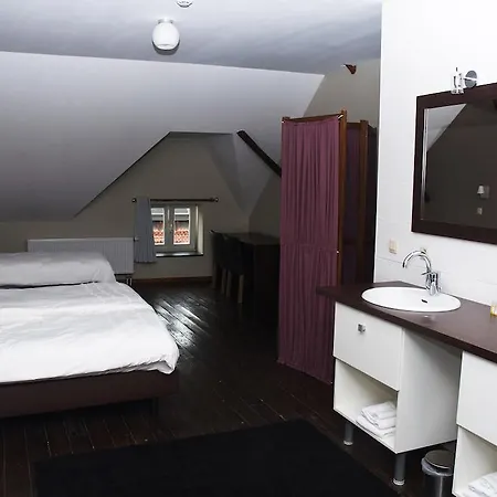 & Foodbar Atelier 84 Hotel 3*