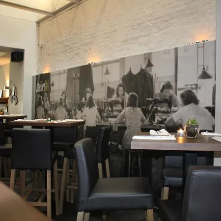 & Foodbar Atelier 84 Hotel 3*